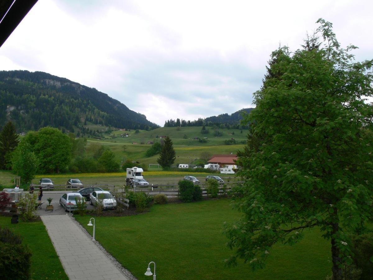 Ferienwohnung Am Goldbach Pool Sauna Obermaiselstein Dış mekan fotoğraf